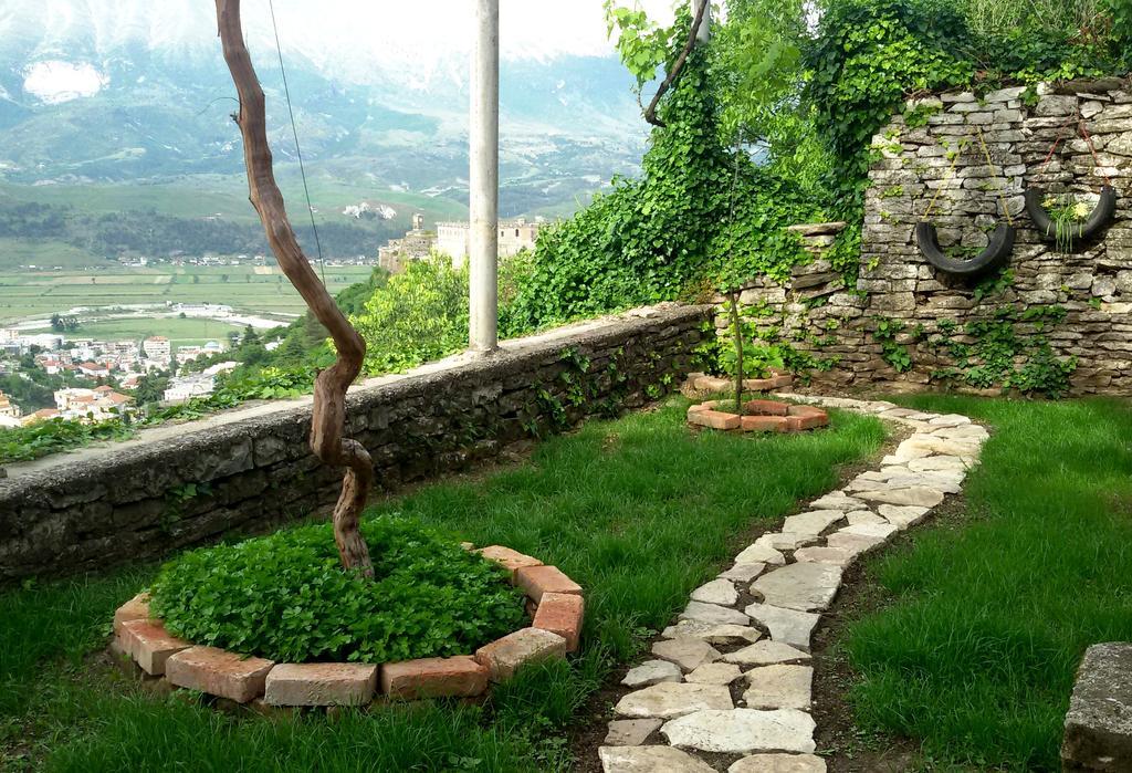 Guest house Stone 1850 Gjirokaster